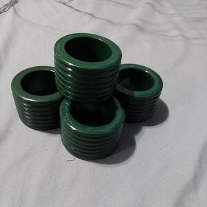 Set of 4 Green Napkin Rings
